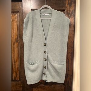 Zara Women’s Knit Vest